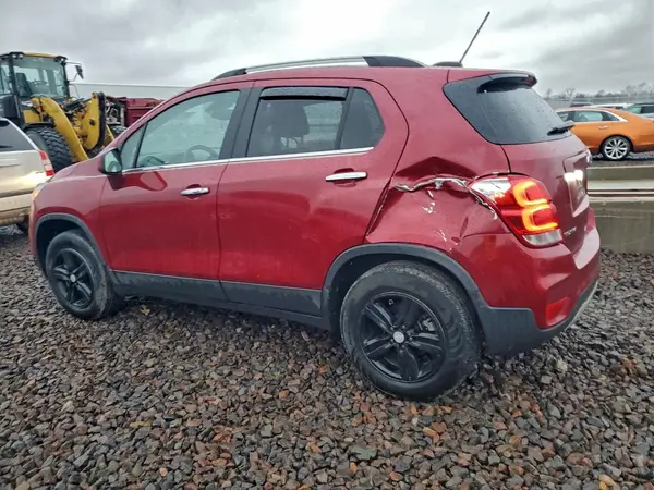 3GNCJPSB2LL182946 2020 CHEVROLET TRAX - Image 2