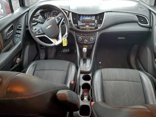 3GNCJPSB2LL182946 2020 CHEVROLET TRAX - Image 8