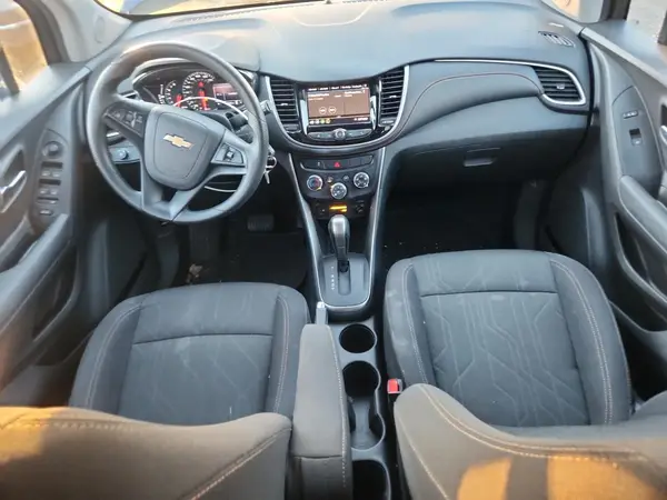 3GNCJPSB2LL194451 2020 CHEVROLET TRAX - Image 8
