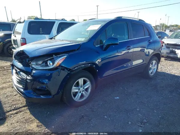 3GNCJPSB2LL206789 2020 CHEVROLET TRAX - Image 2