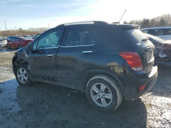 3GNCJPSB2LL318914 2020 CHEVROLET TRAX - Image 2
