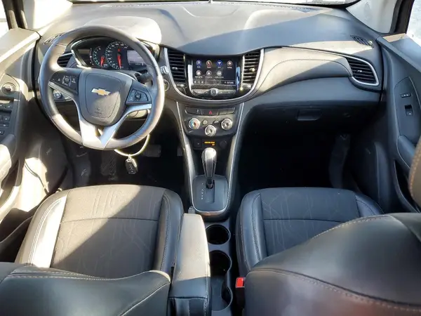 3GNCJPSB2LL318914 2020 CHEVROLET TRAX - Image 8