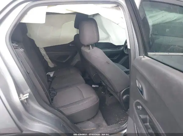 3GNCJPSB2LL336099 2020 CHEVROLET TRAX - Image 8