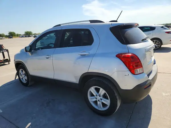 3GNCJPSB3GL157060 2016 CHEVROLET TRAX - Image 2