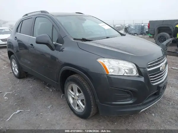 3GNCJPSB3GL186946 2016 CHEVROLET TRAX - Image 1