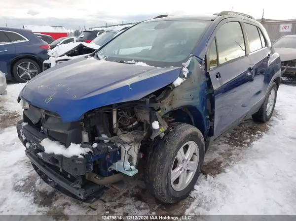 3GNCJPSB3GL227687 2016 CHEVROLET TRAX - Image 2