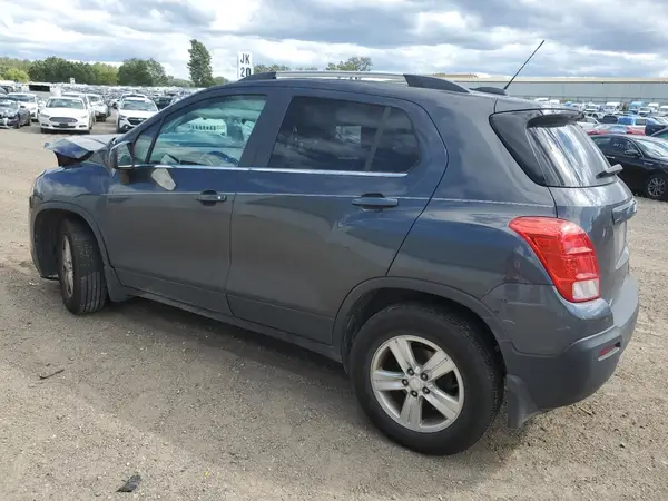 3GNCJPSB3GL260513 2016 CHEVROLET TRAX - Image 2