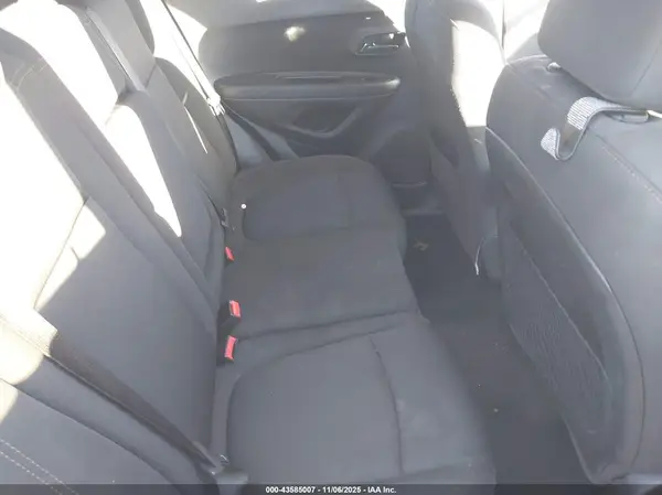 3GNCJPSB3HL141734 2017 CHEVROLET TRAX - Image 8