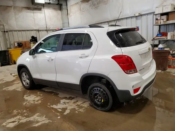 3GNCJPSB3HL146612 2017 CHEVROLET TRAX - Image 2