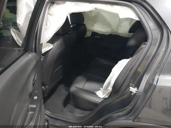 3GNCJPSB3HL160462 2017 CHEVROLET TRAX - Image 8