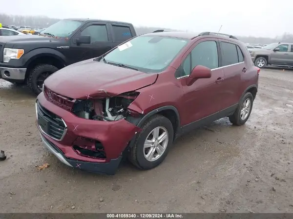 3GNCJPSB3HL165743 2017 CHEVROLET TRAX - Image 2