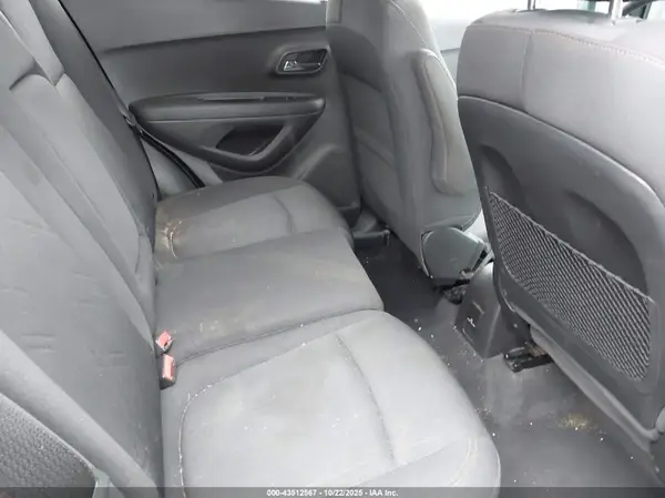 3GNCJPSB3HL166066 2017 CHEVROLET TRAX - Image 8
