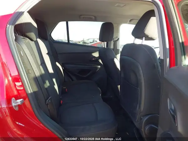 3GNCJPSB3HL205271 2017 CHEVROLET TRAX - Image 8