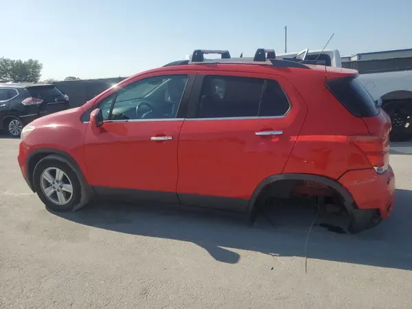 3GNCJPSB3HL212057 2017 CHEVROLET TRAX - Image 2