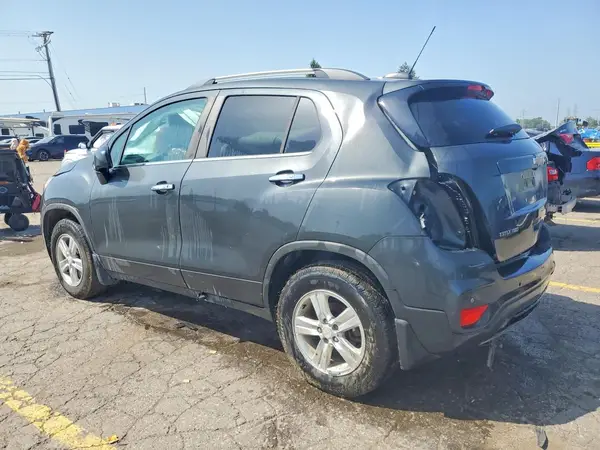 3GNCJPSB3HL231143 2017 CHEVROLET TRAX - Image 2