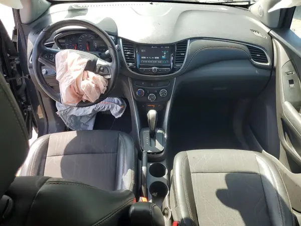 3GNCJPSB3HL231143 2017 CHEVROLET TRAX - Image 8