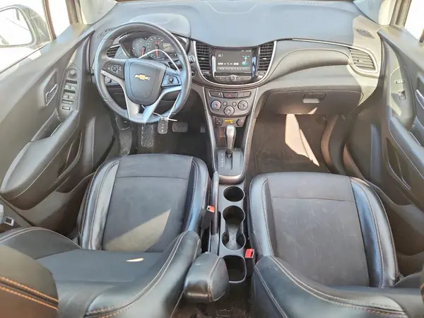 3GNCJPSB3HL263557 2017 CHEVROLET TRAX - Image 8