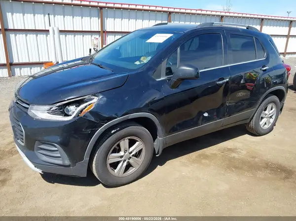 3GNCJPSB3HL283761 2017 CHEVROLET TRAX - Image 2
