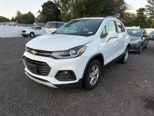3GNCJPSB3JL148009 2018 CHEVROLET TRAX - Image 2