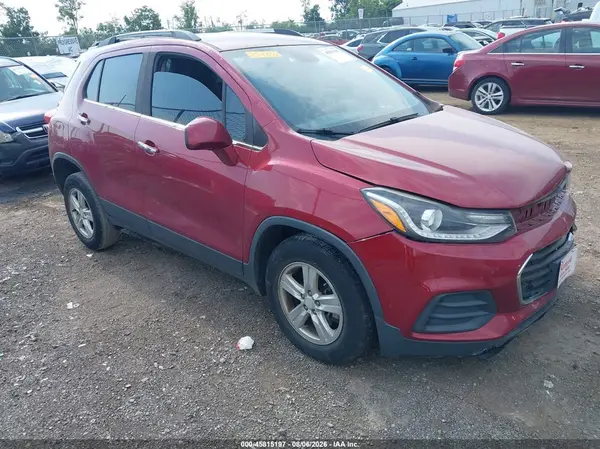 3GNCJPSB3JL151802 2018 CHEVROLET TRAX - Image 1