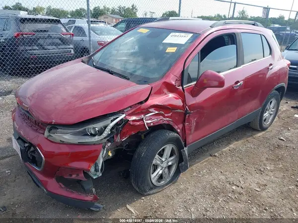 3GNCJPSB3JL151802 2018 CHEVROLET TRAX - Image 2