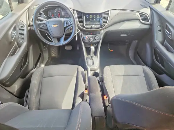 3GNCJPSB3JL153713 2018 CHEVROLET TRAX - Image 8