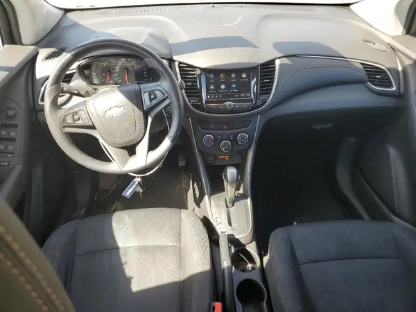 3GNCJPSB3JL226174 2018 CHEVROLET TRAX - Image 8