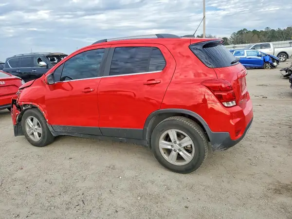 3GNCJPSB3JL249048 2018 CHEVROLET TRAX - Image 2