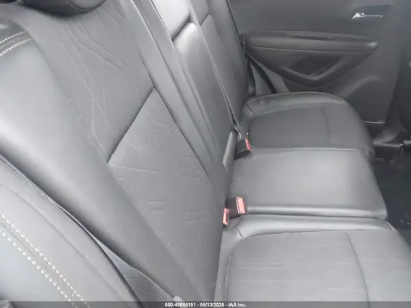3GNCJPSB3JL257747 2018 CHEVROLET TRAX - Image 8
