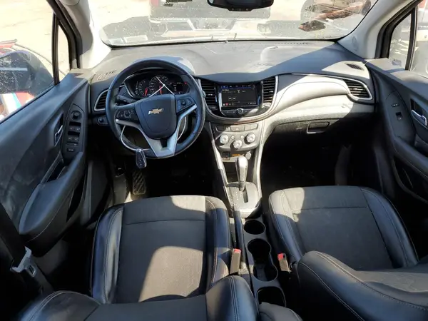 3GNCJPSB3JL257781 2018 CHEVROLET TRAX - Image 8