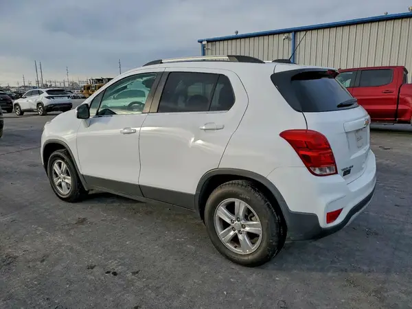3GNCJPSB3JL284124 2018 CHEVROLET TRAX - Image 2