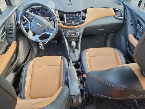 3GNCJPSB3JL302315 2018 CHEVROLET TRAX - Image 8