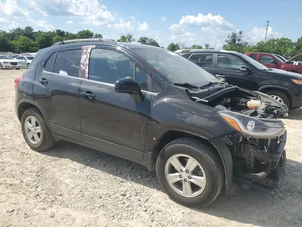 3GNCJPSB3JL303934 2018 CHEVROLET TRAX - Image 1