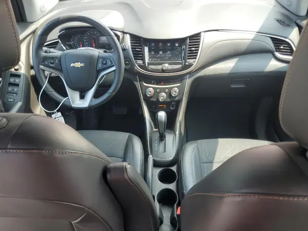 3GNCJPSB3JL317672 2018 CHEVROLET TRAX - Image 8