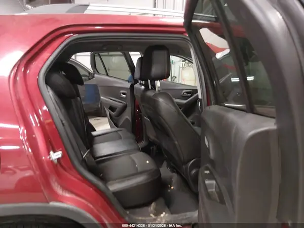 3GNCJPSB3JL335430 2018 CHEVROLET TRAX - Image 8