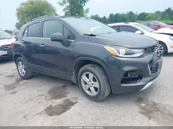 3GNCJPSB3JL353782 2018 CHEVROLET TRAX - Image 1