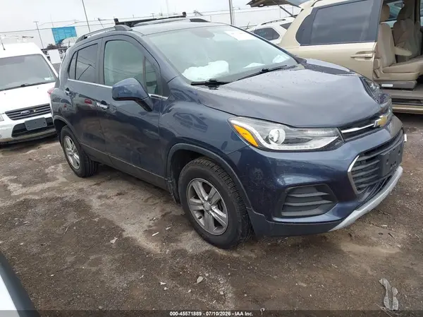 3GNCJPSB3JL418095 2018 CHEVROLET TRAX - Image 1