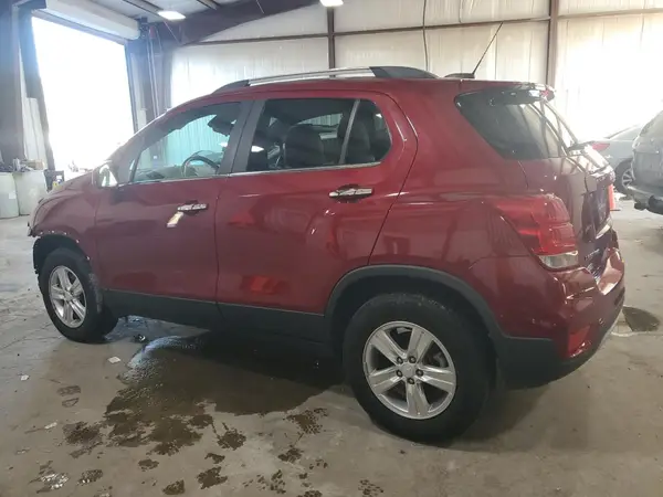 3GNCJPSB3JL419957 2018 CHEVROLET TRAX - Image 2