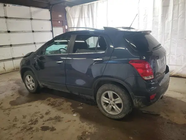 3GNCJPSB3KL187118 2019 CHEVROLET TRAX - Image 2