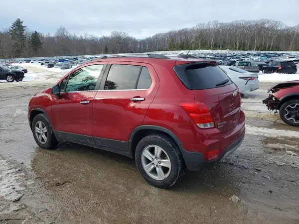 3GNCJPSB3KL240349 2019 CHEVROLET TRAX - Image 2