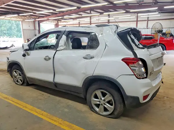 3GNCJPSB3KL256308 2019 CHEVROLET TRAX - Image 2