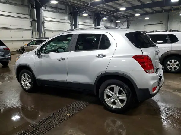 3GNCJPSB3KL262755 2019 CHEVROLET TRAX - Image 2