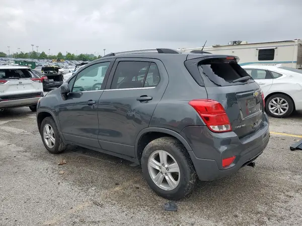 3GNCJPSB3KL272928 2019 CHEVROLET TRAX - Image 2