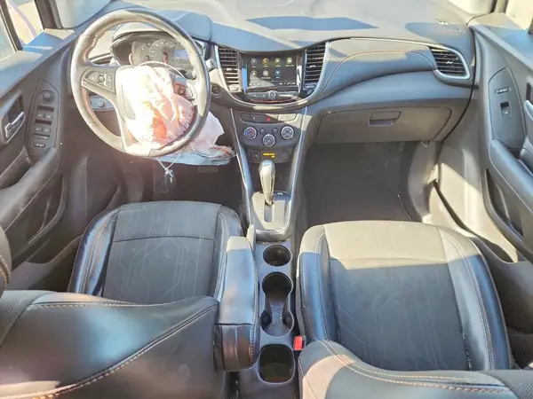 3GNCJPSB3KL318208 2019 CHEVROLET TRAX - Image 8