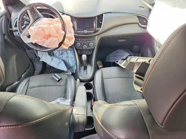 3GNCJPSB3KL385276 2019 CHEVROLET TRAX - Image 8