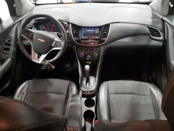 3GNCJPSB3LL126885 2020 CHEVROLET TRAX - Image 8