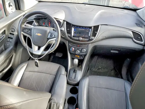 3GNCJPSB3LL137370 2020 CHEVROLET TRAX - Image 8