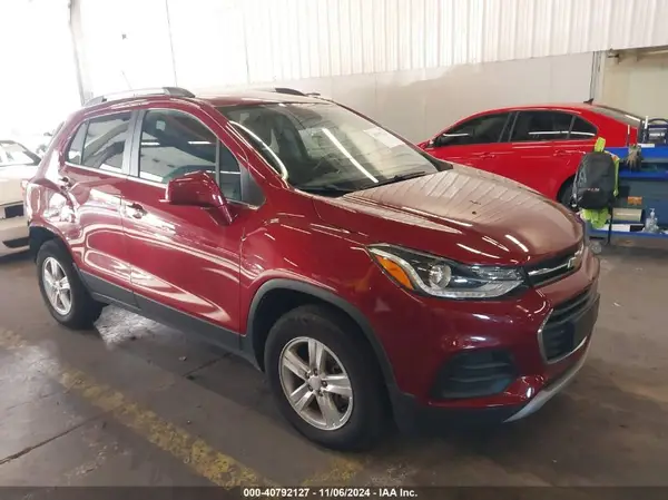 3GNCJPSB3LL186553 2020 CHEVROLET TRAX - Image 1