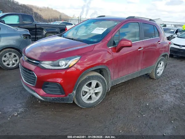 3GNCJPSB3LL188674 2020 CHEVROLET TRAX - Image 2