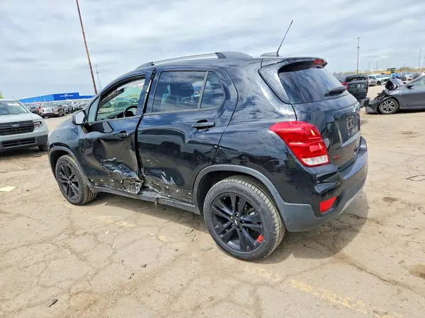 3GNCJPSB3LL229577 2020 CHEVROLET TRAX - Image 2